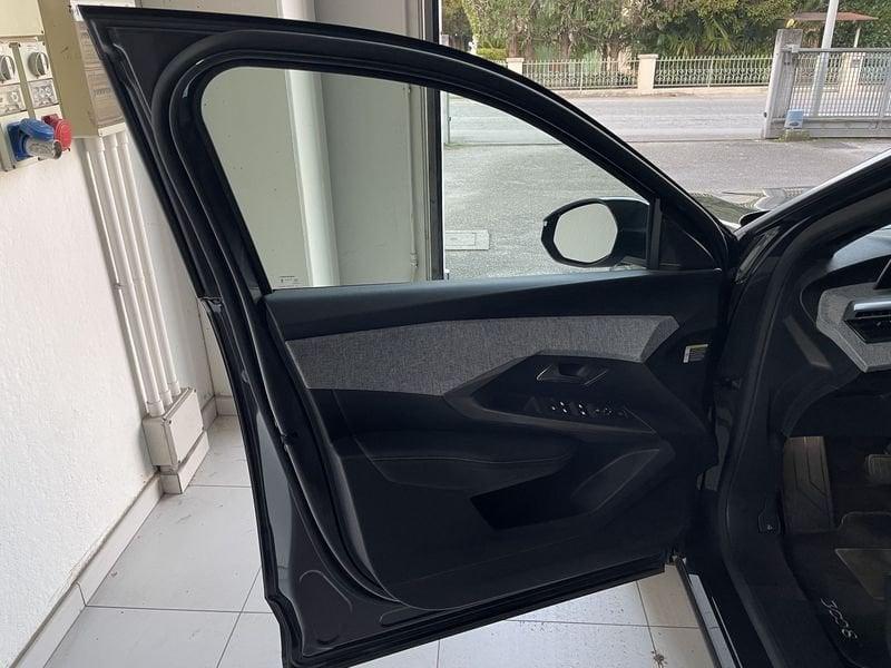 Peugeot 3008 3008 Hybrid 136 e-DCS6 Allure