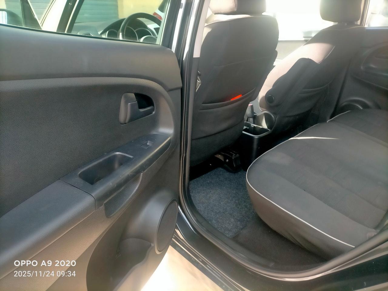 Kia Venga 1.4 CRDi 90CV Cool