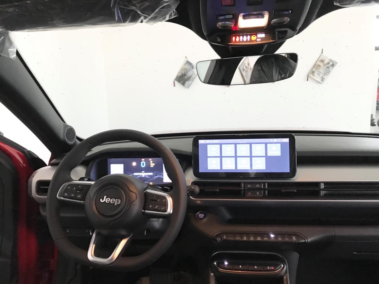 Jeep Avenger 4XE 1.2 Turbo 145 CV MHEV Upland