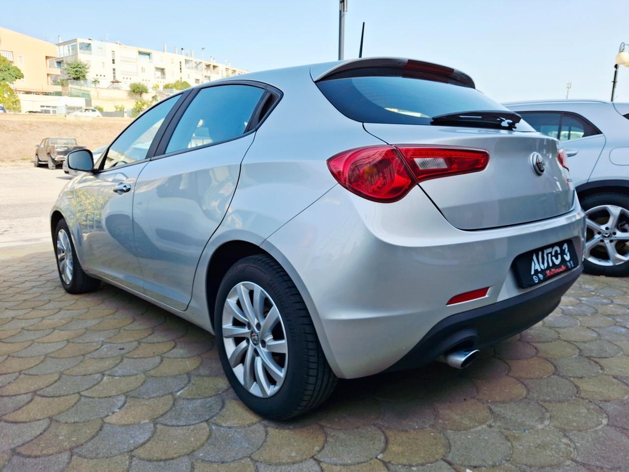 Alfa Romeo Giulietta 1.6 JTDm 120 CV