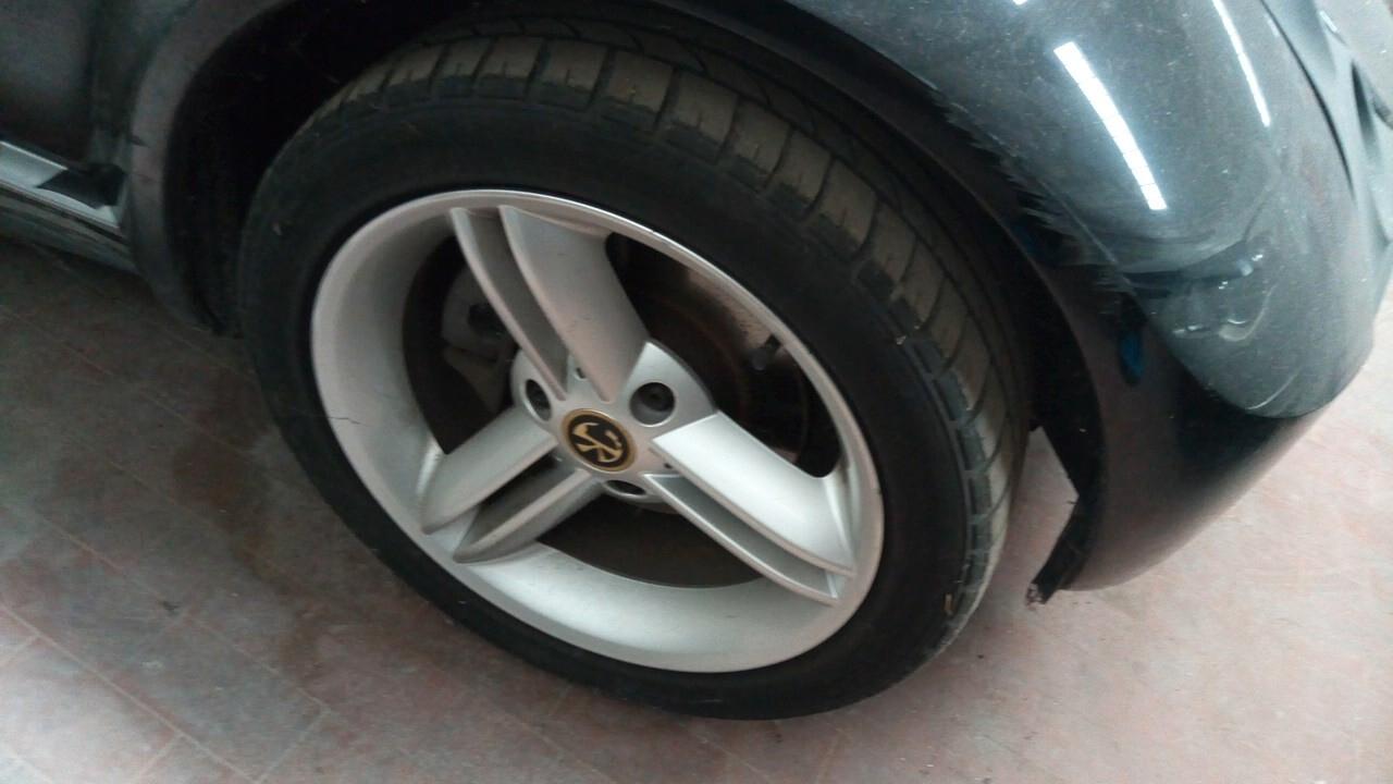 Smart Roadster 700 John Richmond Edition