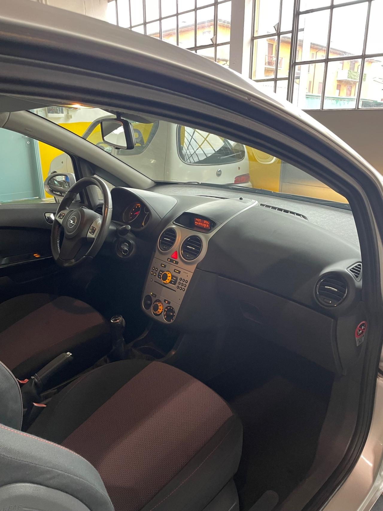 Opel Corsa 1.2 3 porte Sport SOLO 120 MILA KM