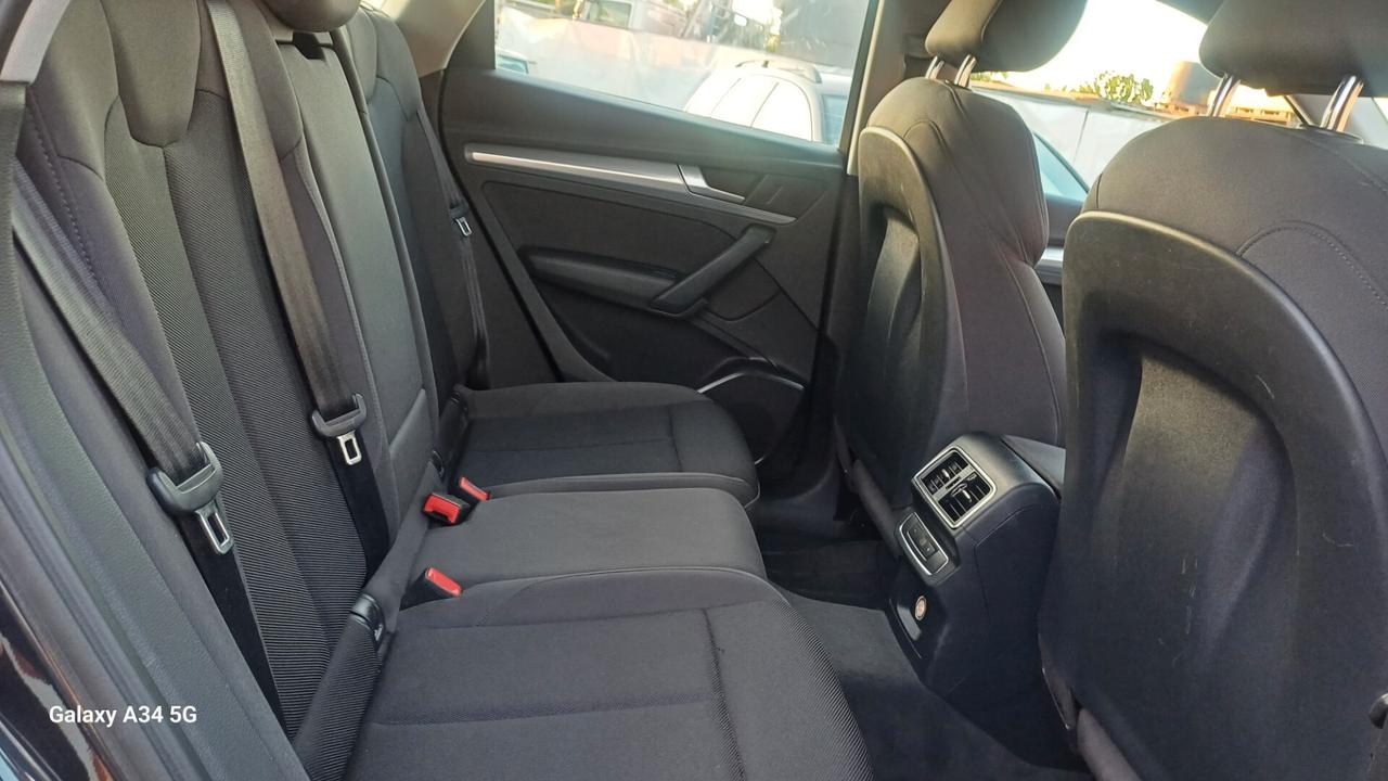 Audi Q5 2.0 TDI 190 CV quattro S tronic Business Sport