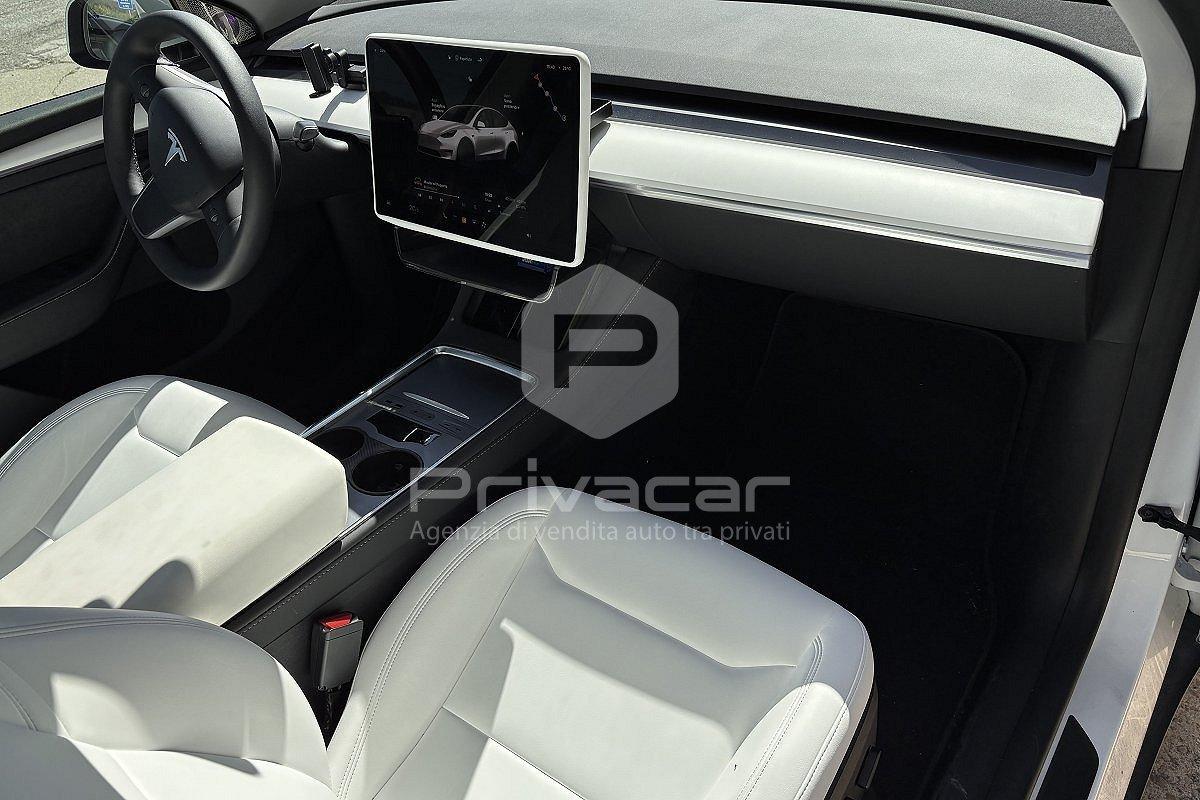TESLA Model Y Performance AWD