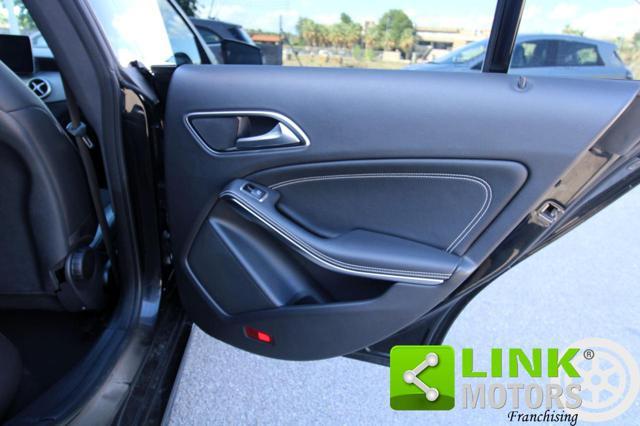 MERCEDES-BENZ CLA 220 d Automatic Premium