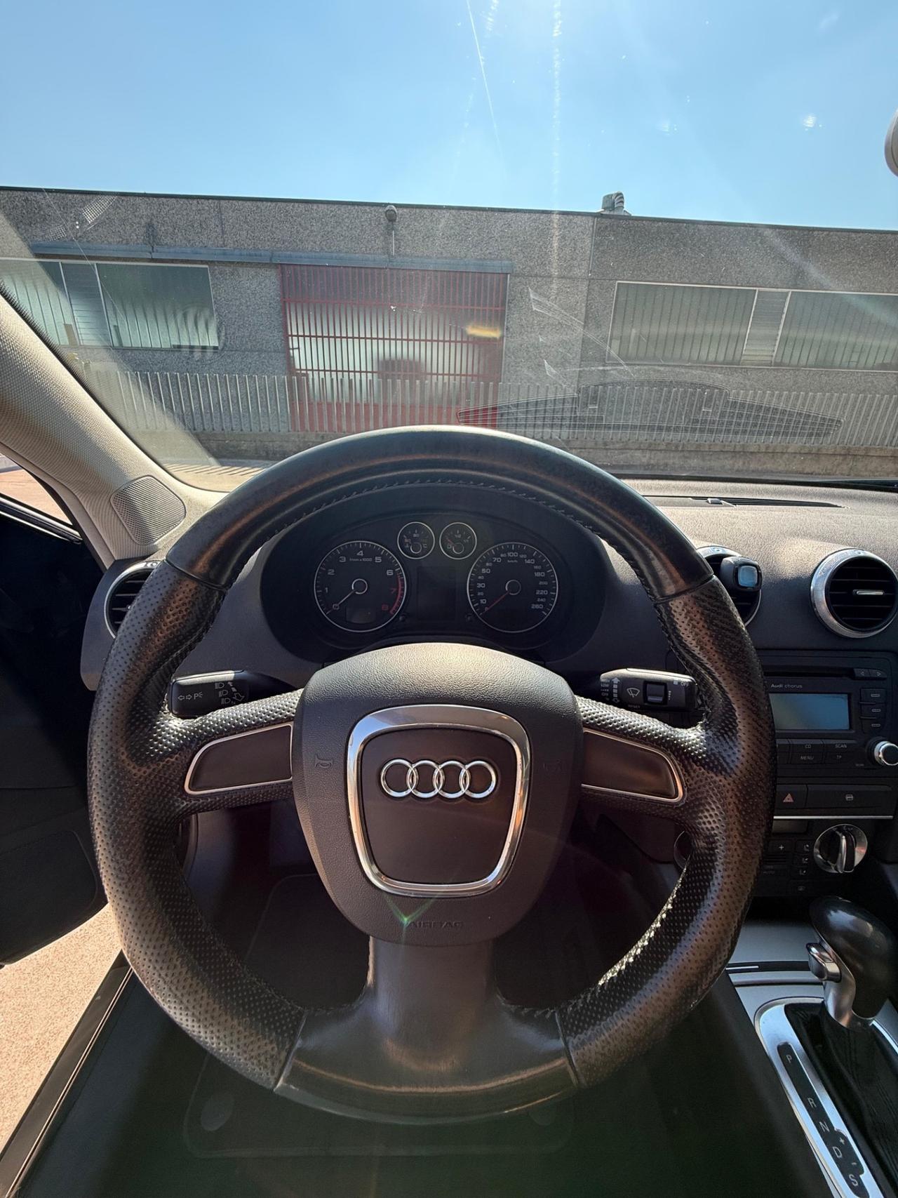 Audi A3 1.6 S-tronic Adatta a Neopatentati