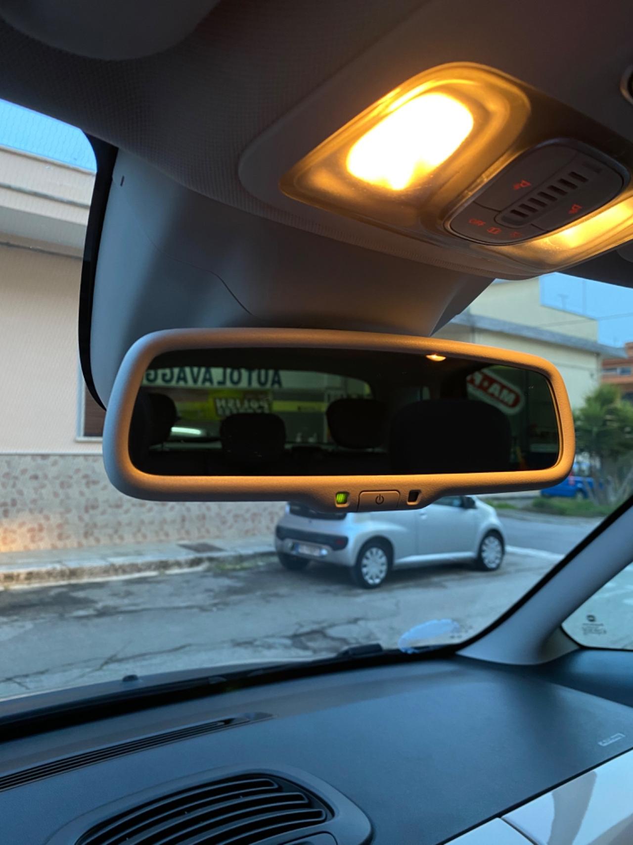 Fiat 500L 1.6 Multijet 105 CV Trekking Gancio Tetto