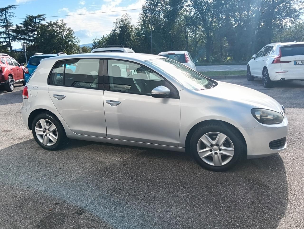 Volkswagen Golf 12benzina