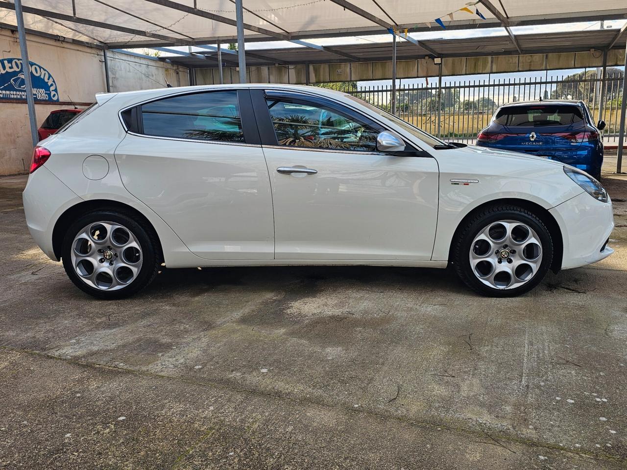 Alfa Romeo Giulietta 1.6 JTDm-2 105 CV Distinctive
