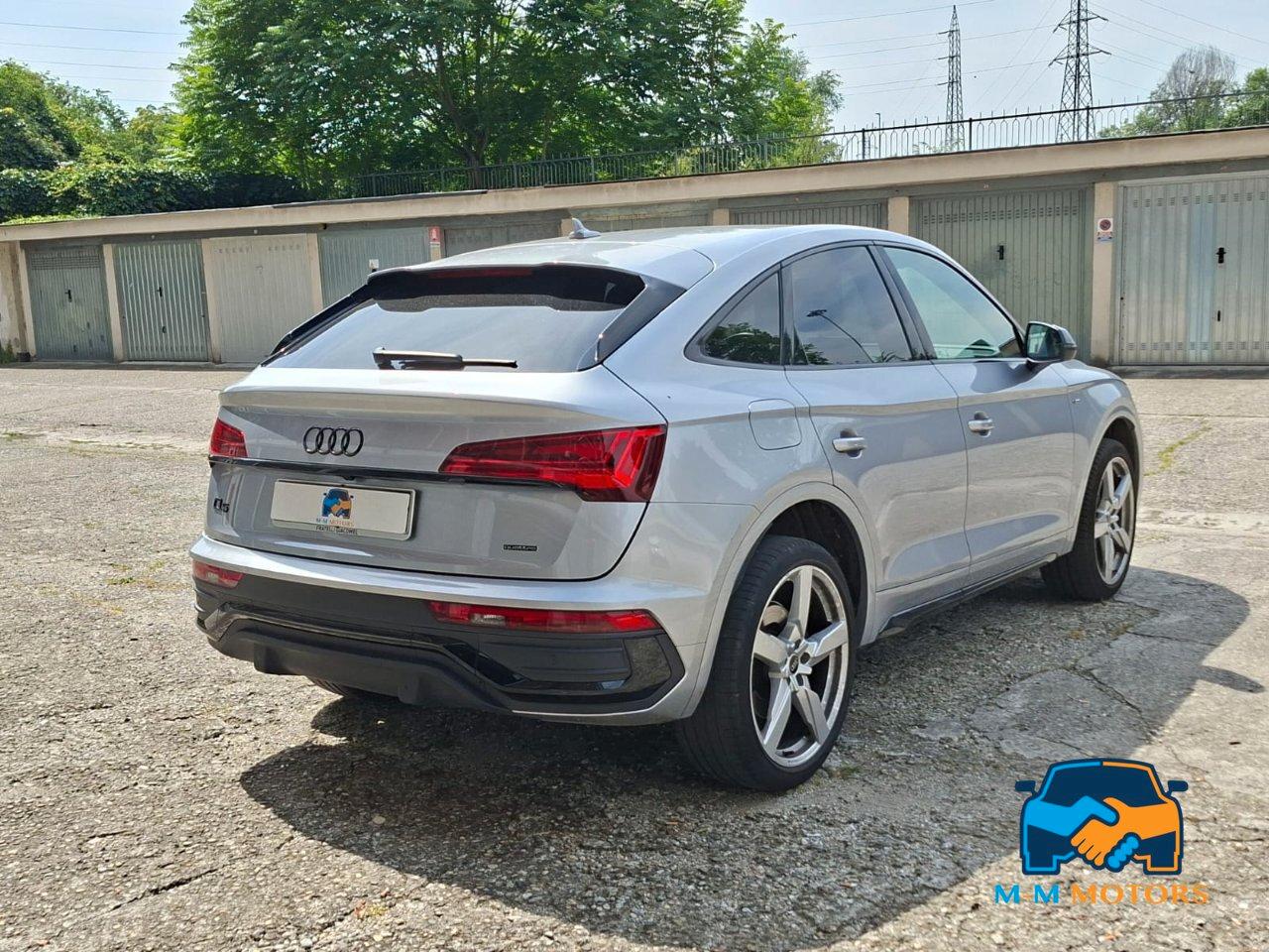 Audi Q5 Sportback 40 2.0 tdi mhev 12V S line quattro s-tronic