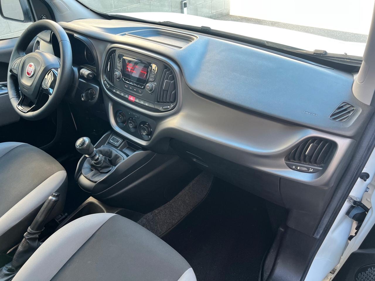 Fiat Doblo 1.6 mjt 16v POP STAR 120cv AUTOVETTURA CLIMA/TEL.