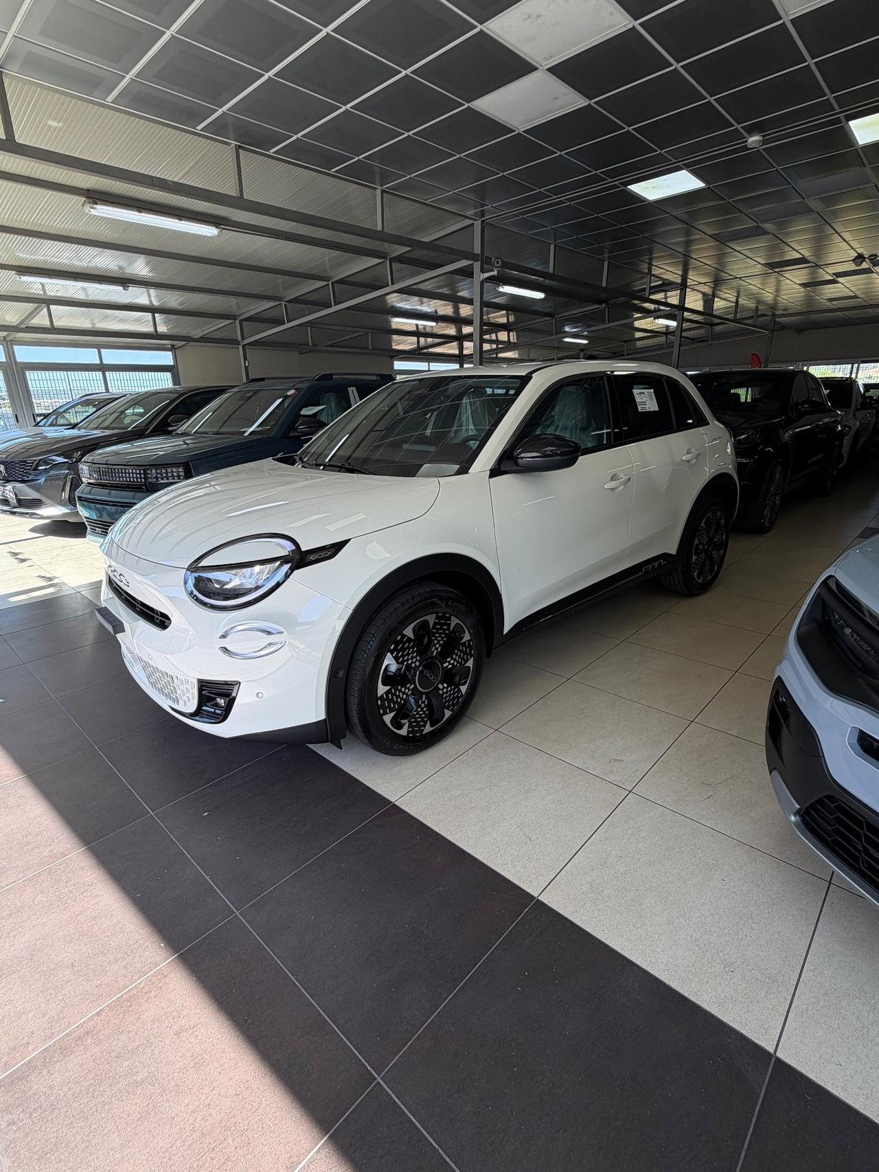 Fiat 600 Hybrid 110 CV DCT MHEV La Prima KM0 2026