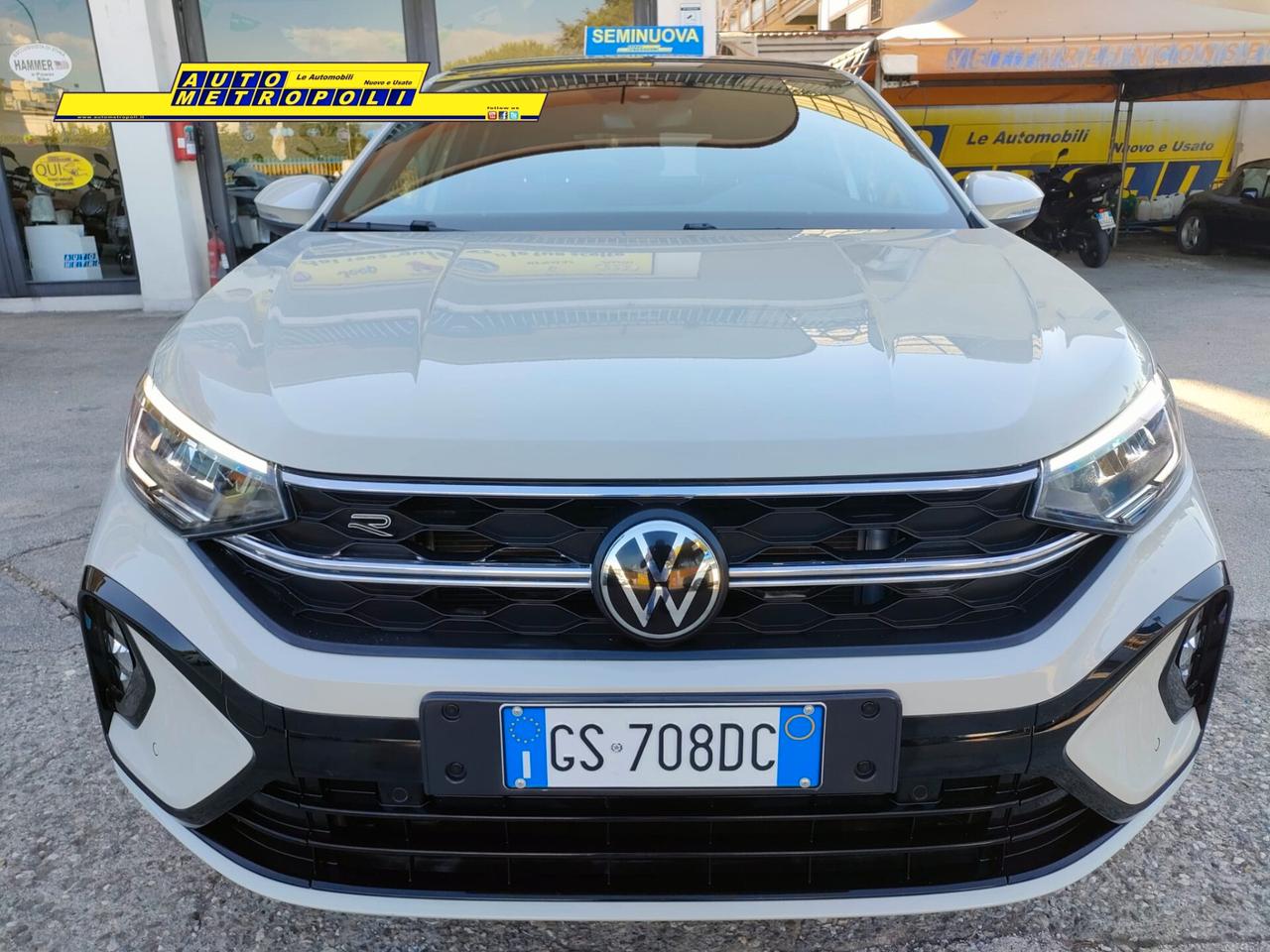 Volkswagen Taigo 1.0 110cv TSI DSG R-Line (Autom.+Tetto)