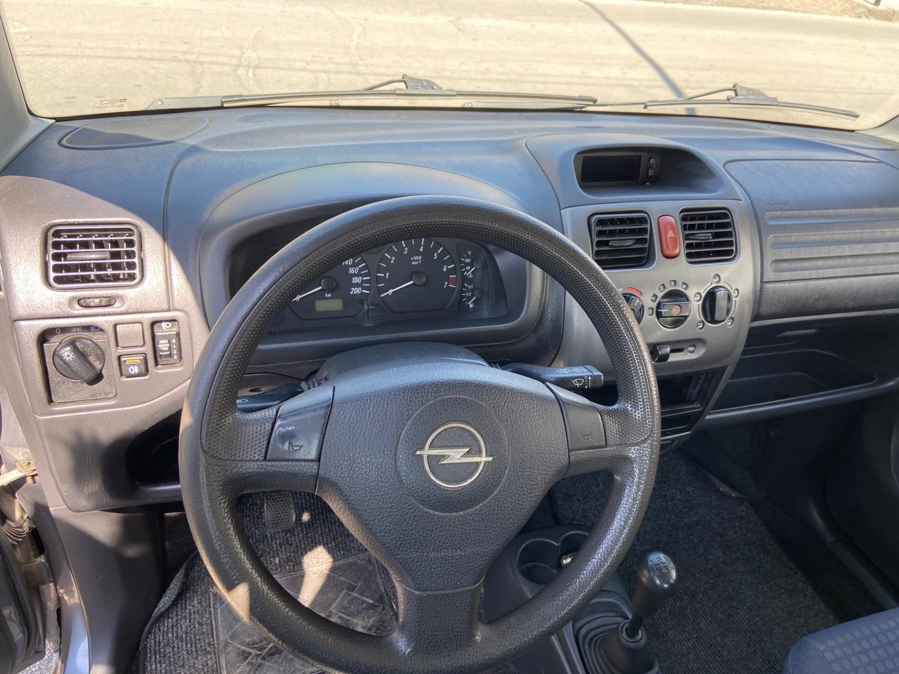 Opel Agila 1.2 16V Fashion Line