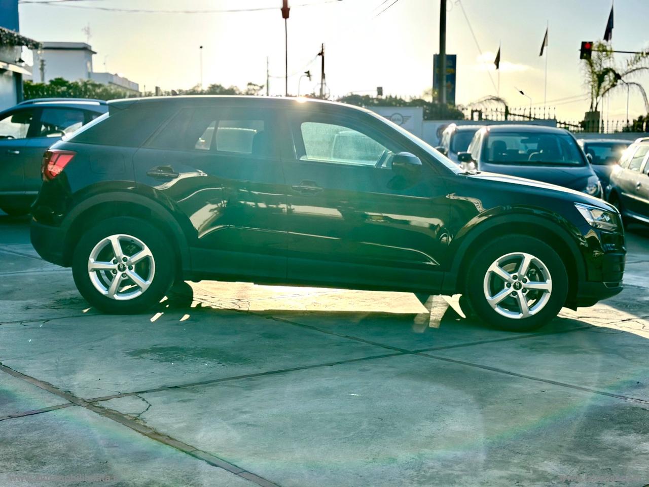 AUDI Q2 30 TDI Business IDEALE PER NEOPATENTATI