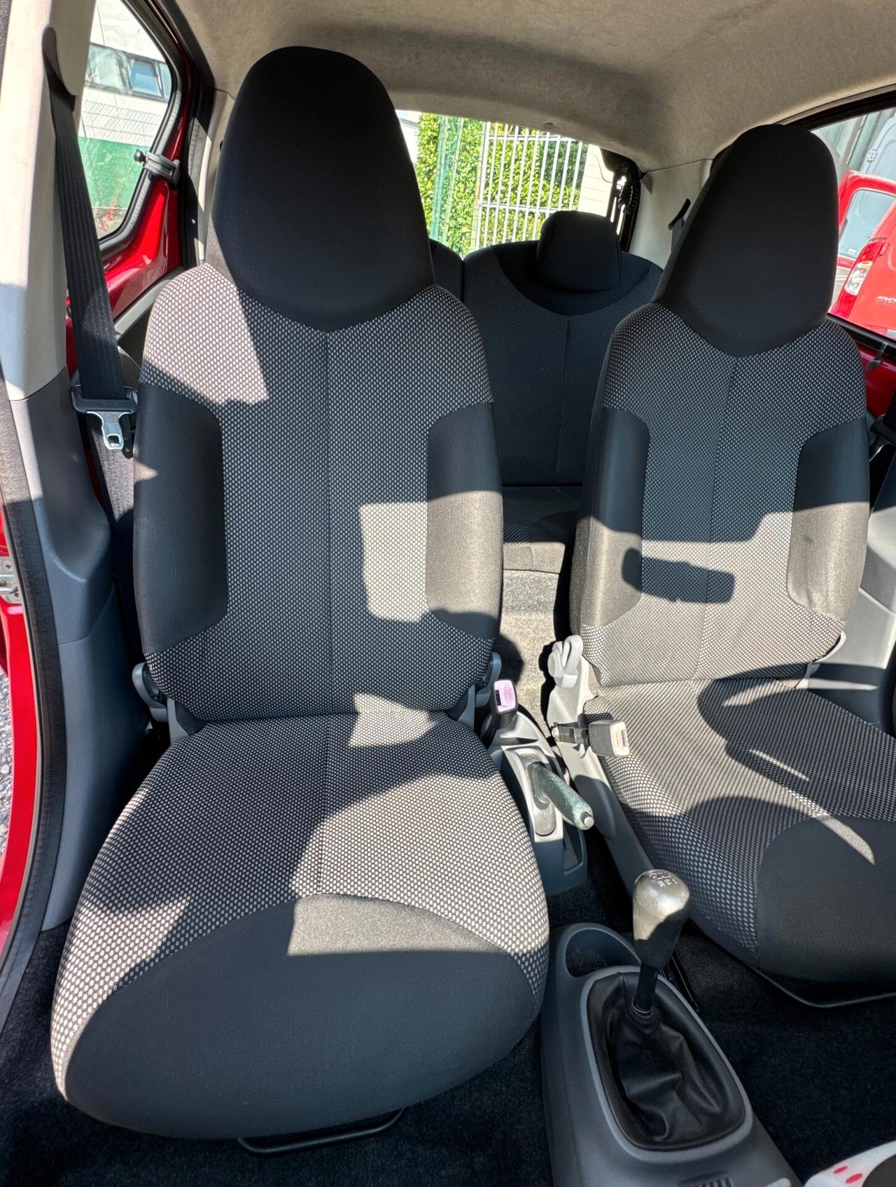 Toyota Aygo 1.0 50kW Benz 5porte *85.000 km*