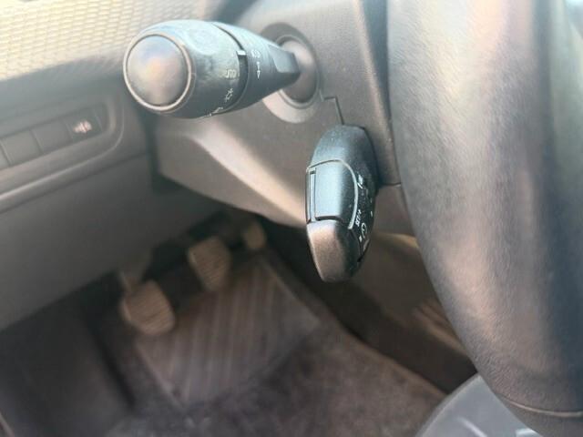 Peugeot 2008 1.6 e-HDi 92 CV Stop&Start Allure