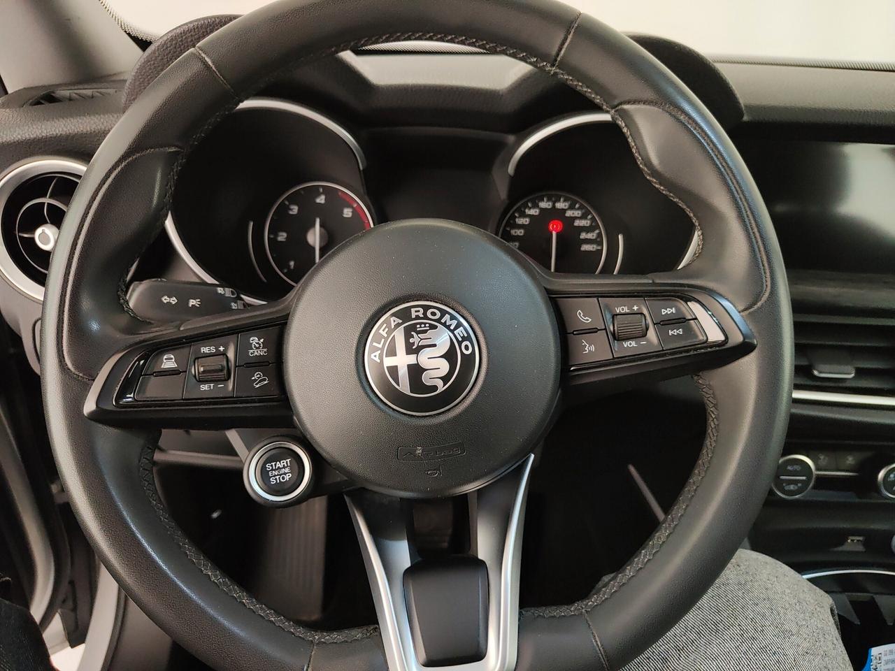 Alfa Romeo Stelvio 2.2 Turbodiesel 190 CV AT8 RWD Business