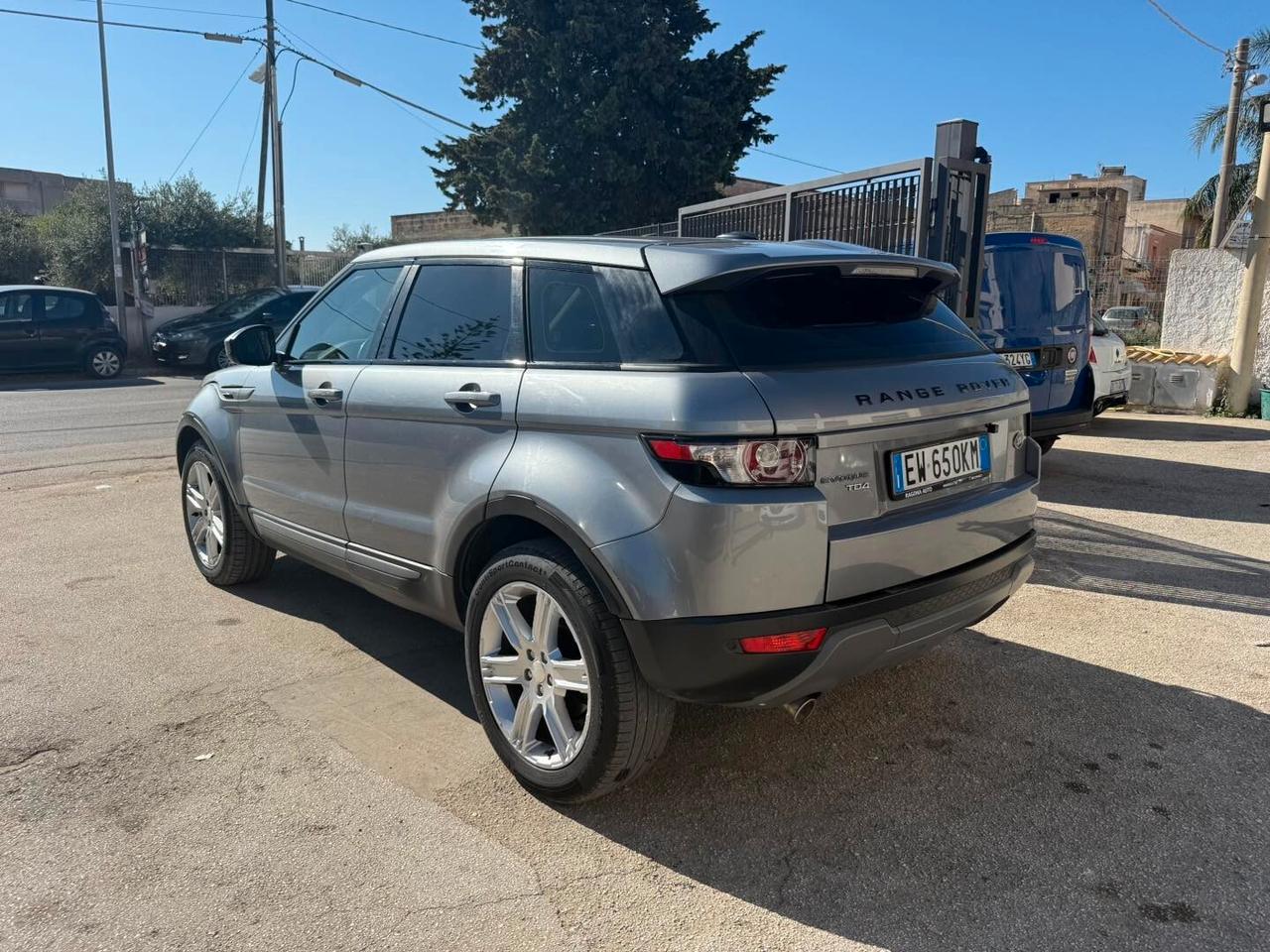 Land Rover Range Evoque 2.2 TD4 5p. Prestige