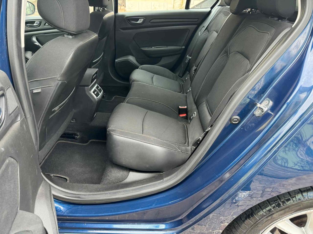 Renault Megane Mégane Sporter dCi 8V 110 CV EDC Energy Zen