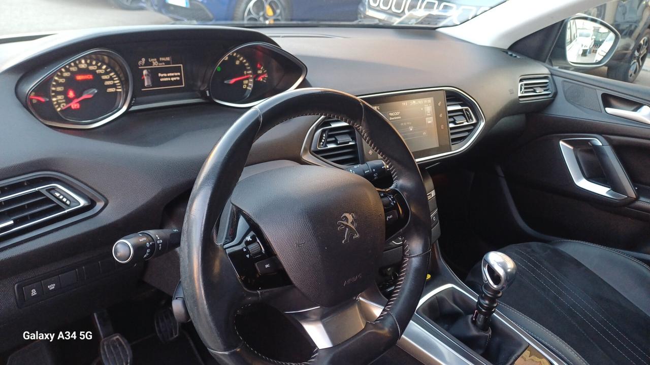 Peugeot 308 1.6 e-HDi 115 CV Stop&Start Allure