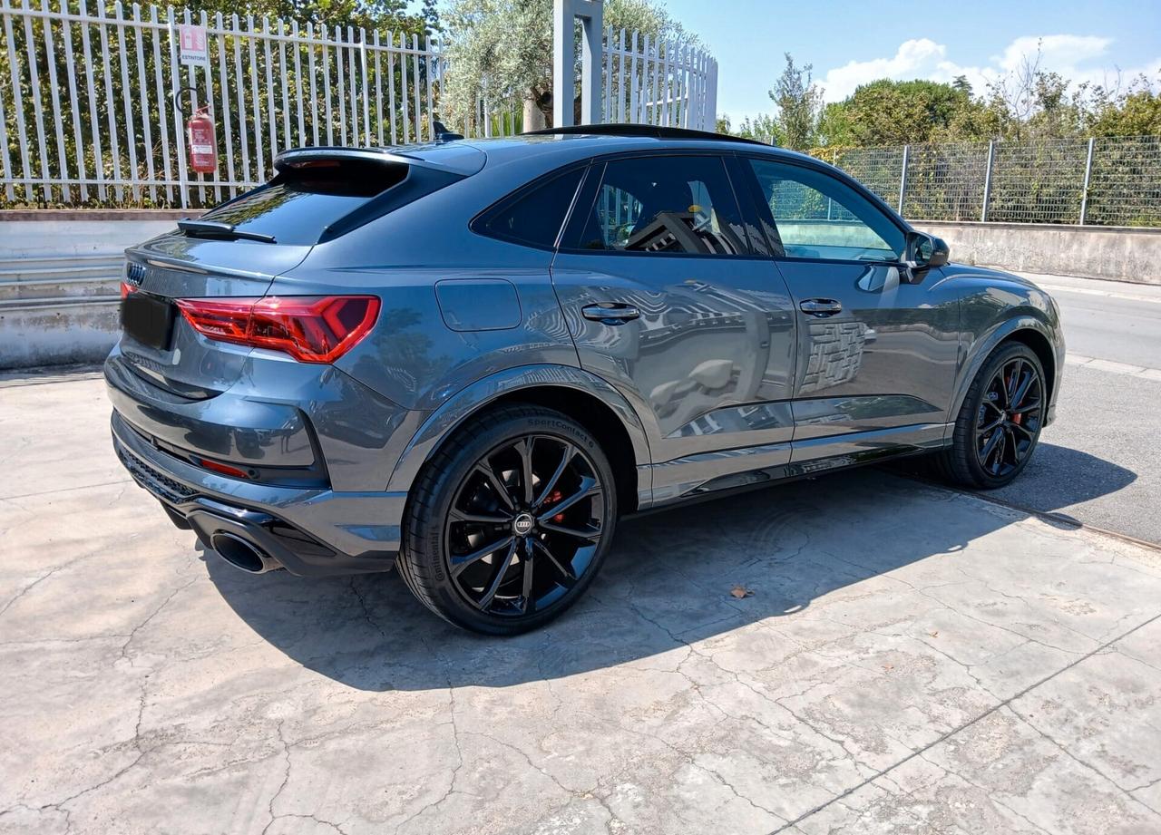 Audi Q3 RS Q3 SPB quattro S tronic