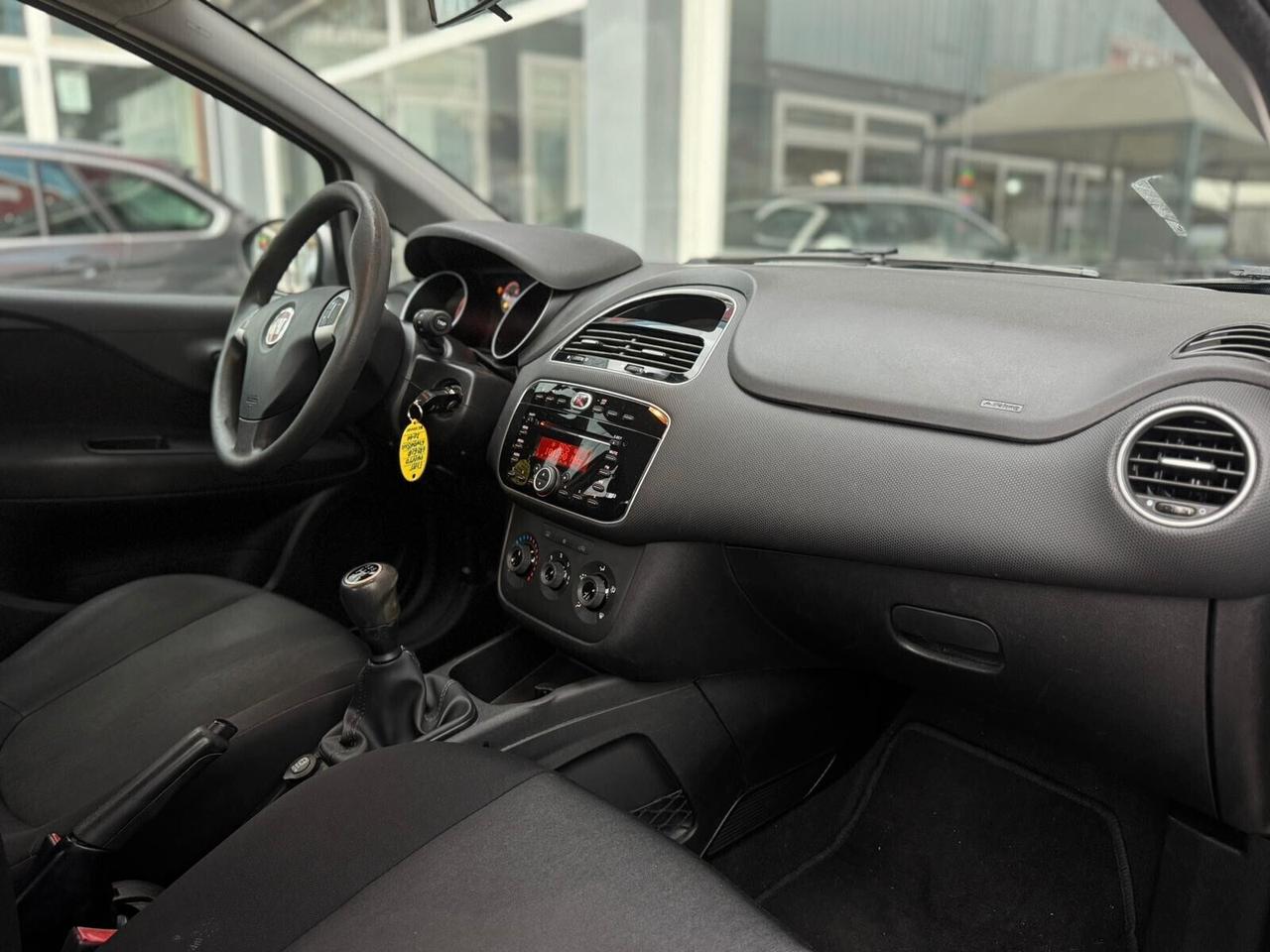 Fiat Punto 1.3 MJT II 75 CV 5 porte Street