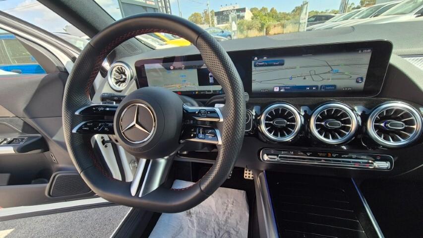 Mercedes-benz GLA 200 d Automatic AMG Premium - 2024
