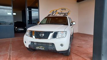 Nissan Navara 3.0 dCi 4 porte Double Cab LE V6