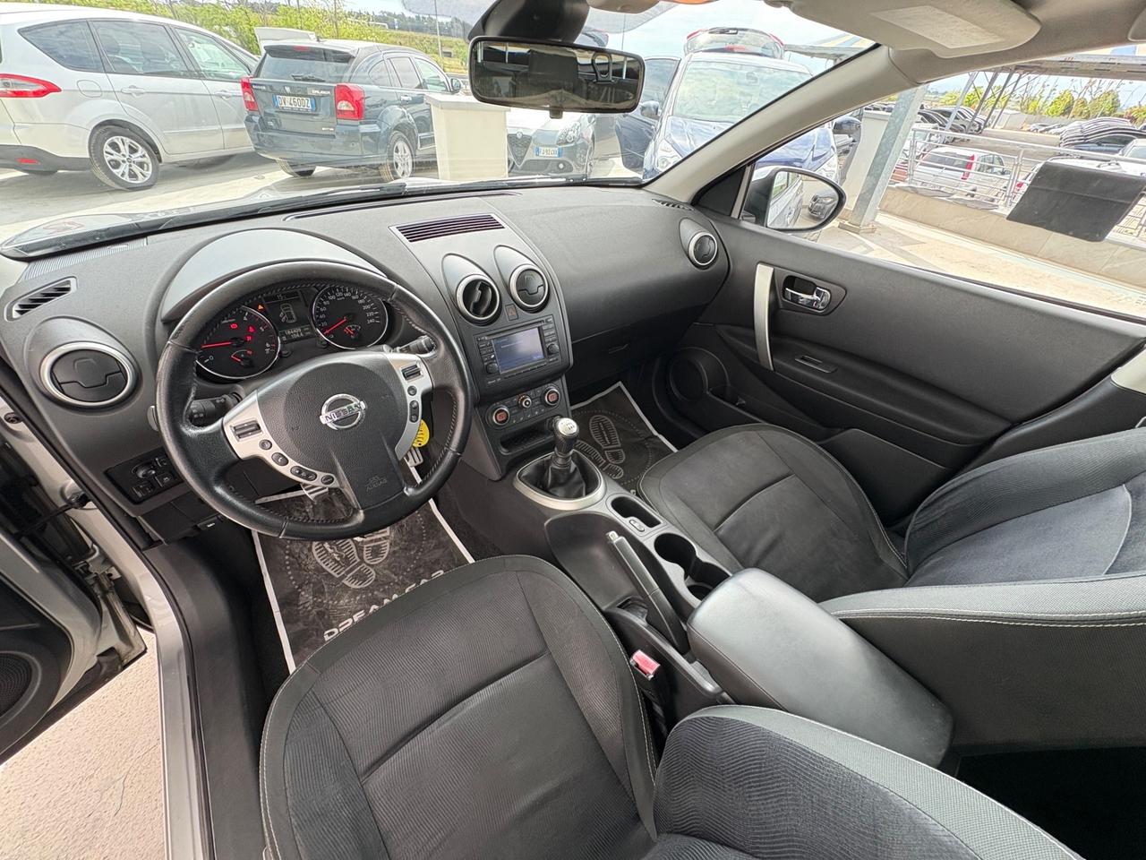 Nissan Qashqai Qashqai 2 2.0 dCi DPF n-tec