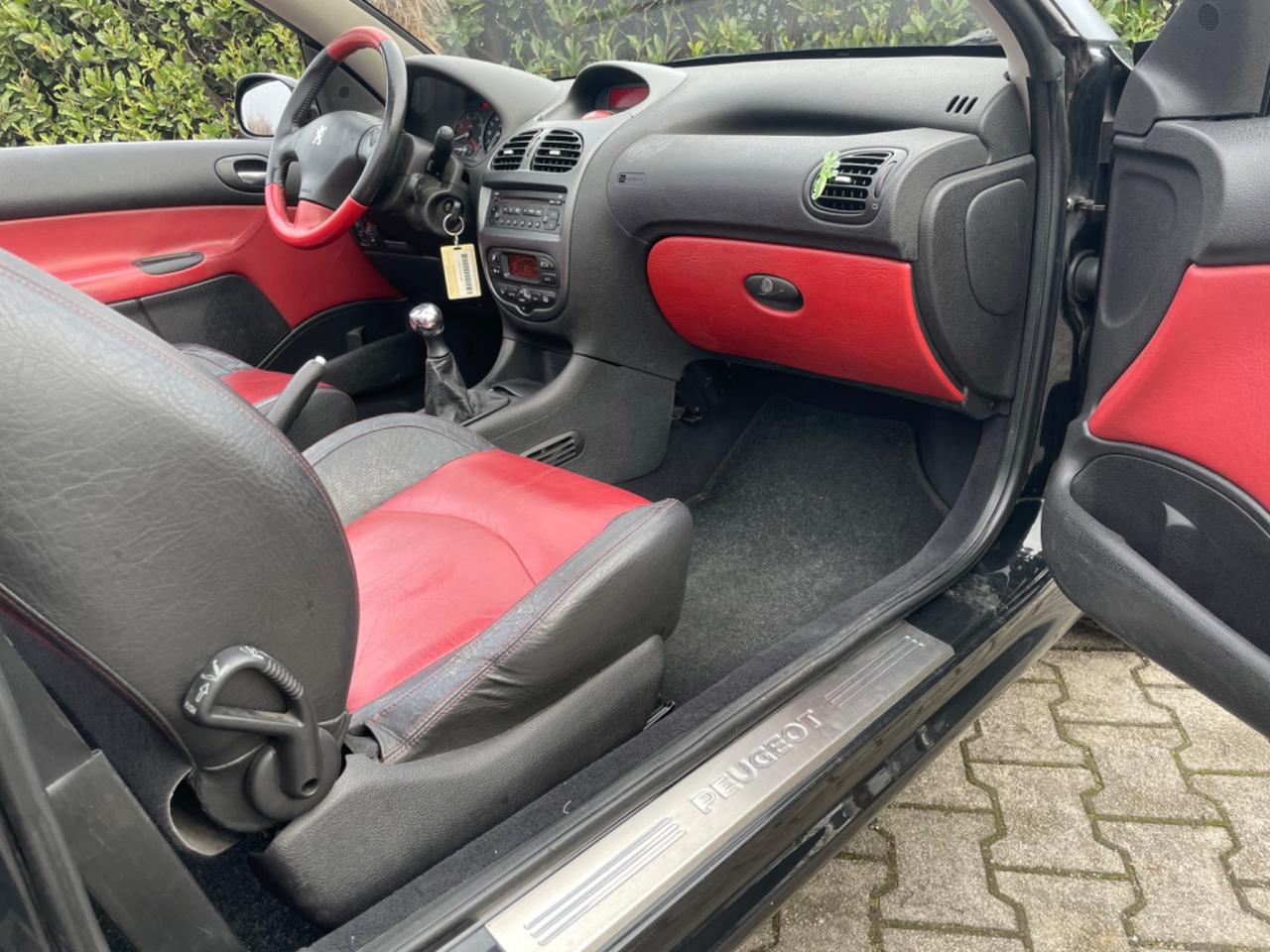 Peugeot 206 1.6 16V Cabriolet