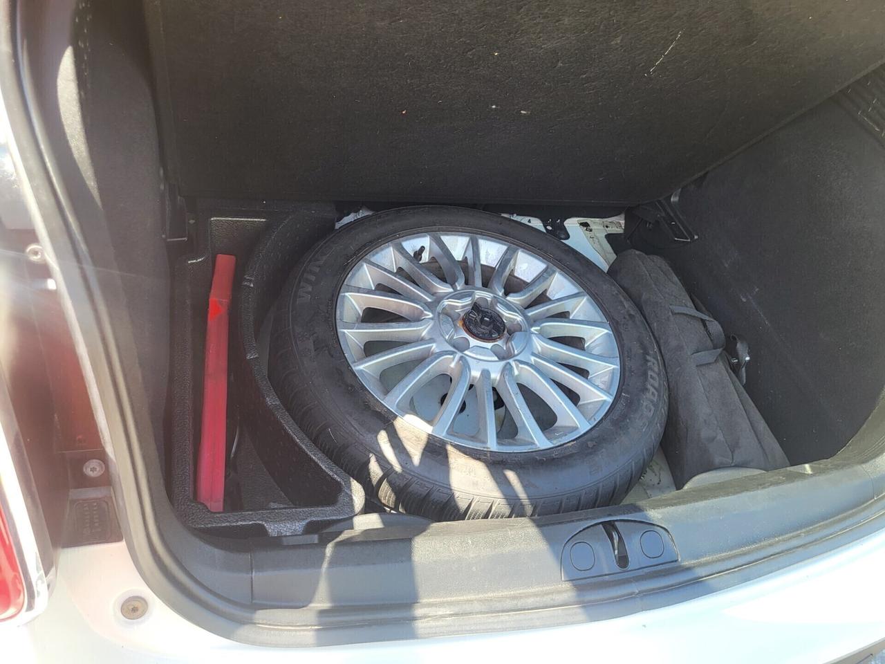 FIAT 500X 1,3 M.JET-EURO 6B-UNICA PRO-NAVI-TELECAMERA