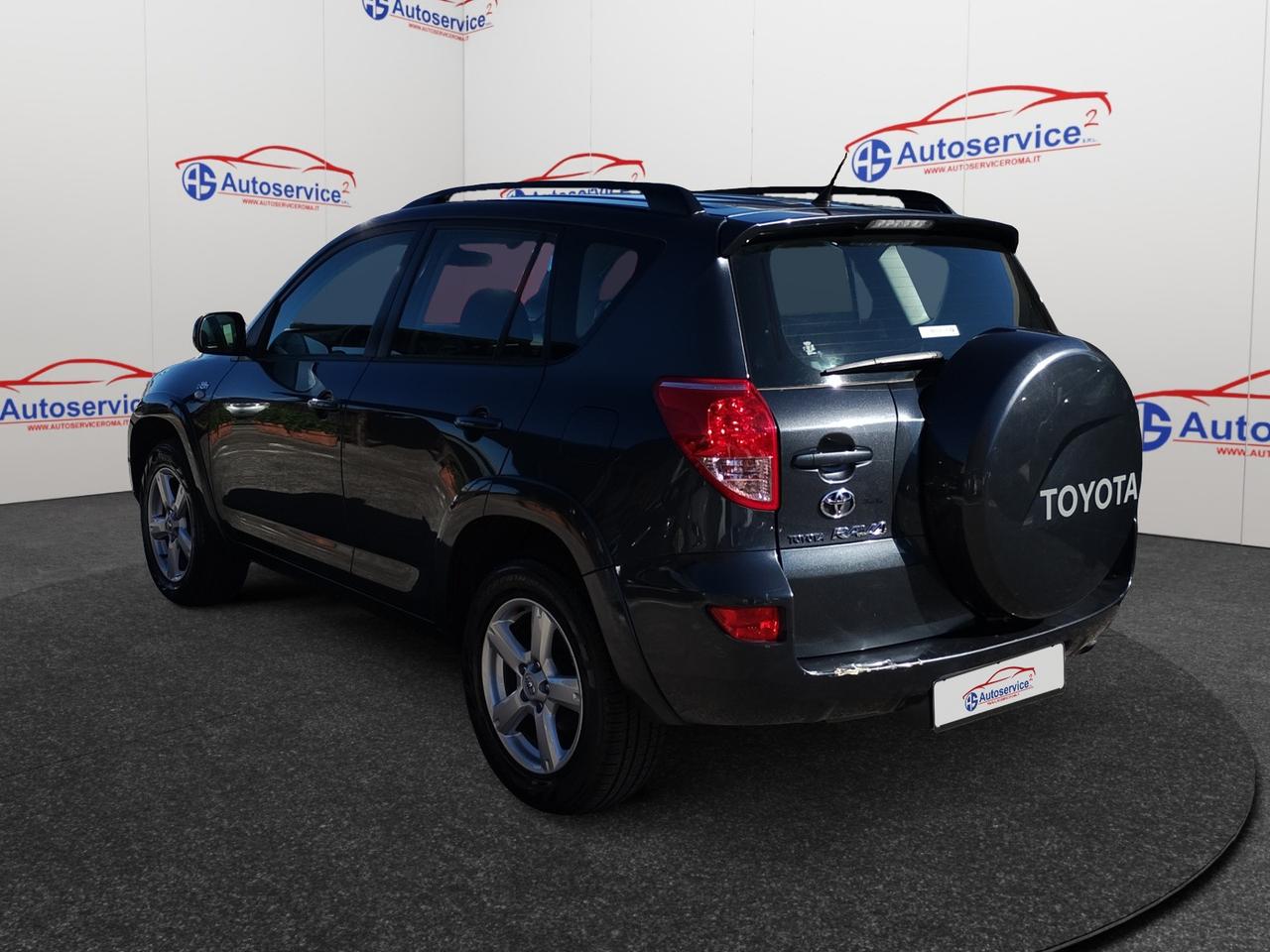 Toyota RAV4 5 Porte RAV4 2.2 d-4d Luxury 177cvR