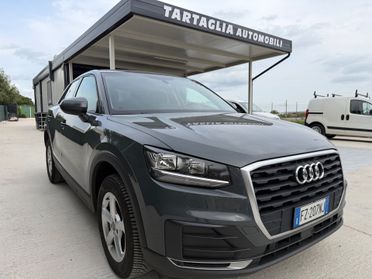 Audi Q2 30 TDI S tronic Identity Black