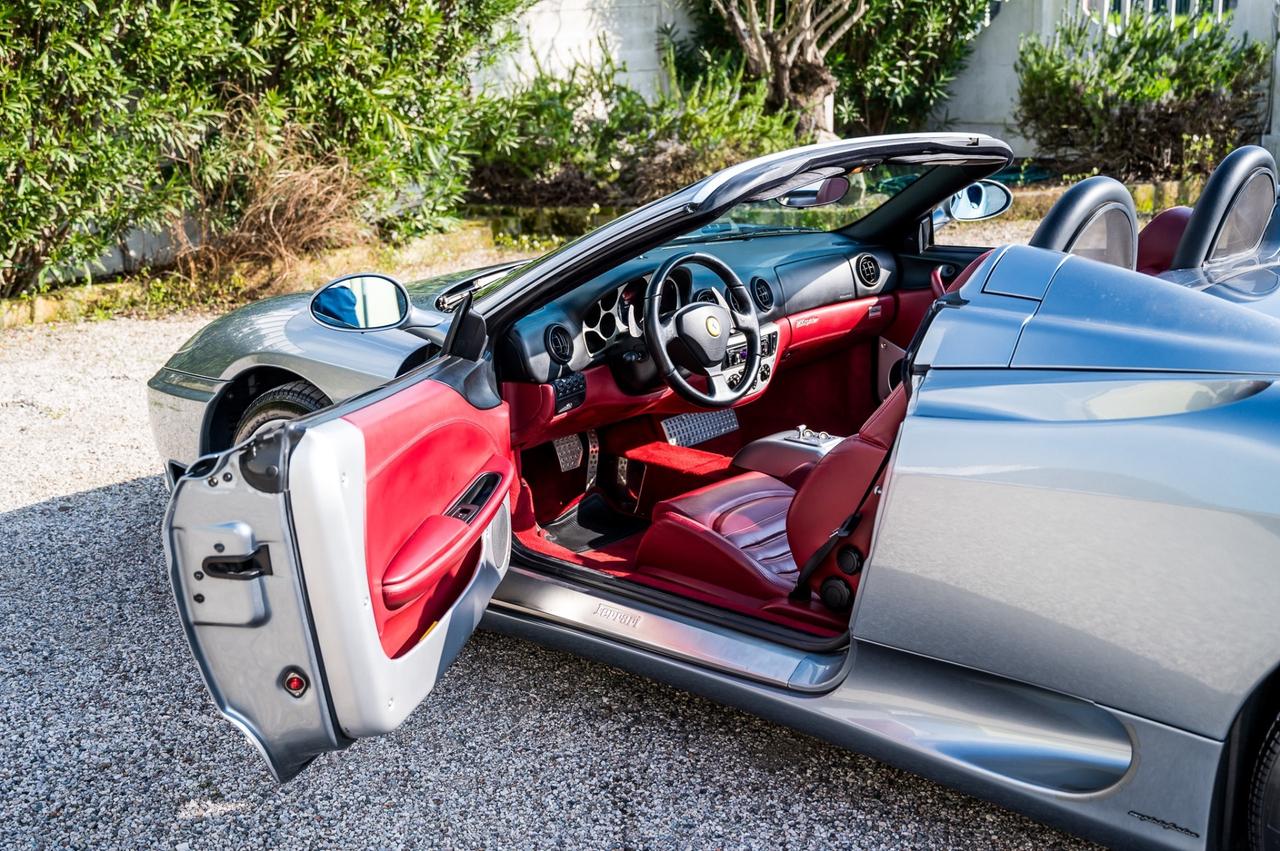 Ferrari 360 Spider F1