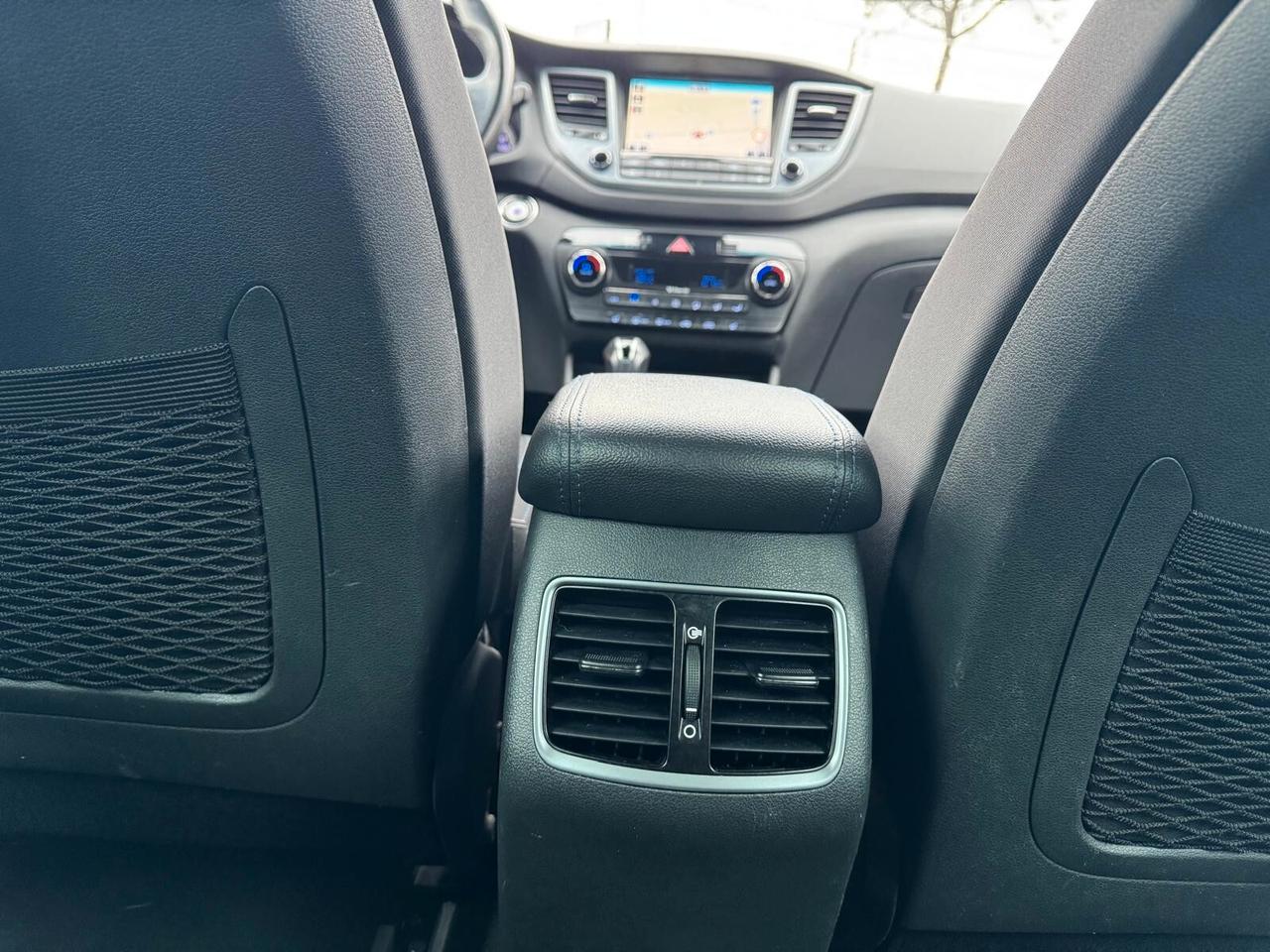 Hyundai Tucson 2.0 CRDi 4WD aut. XPossible 2015