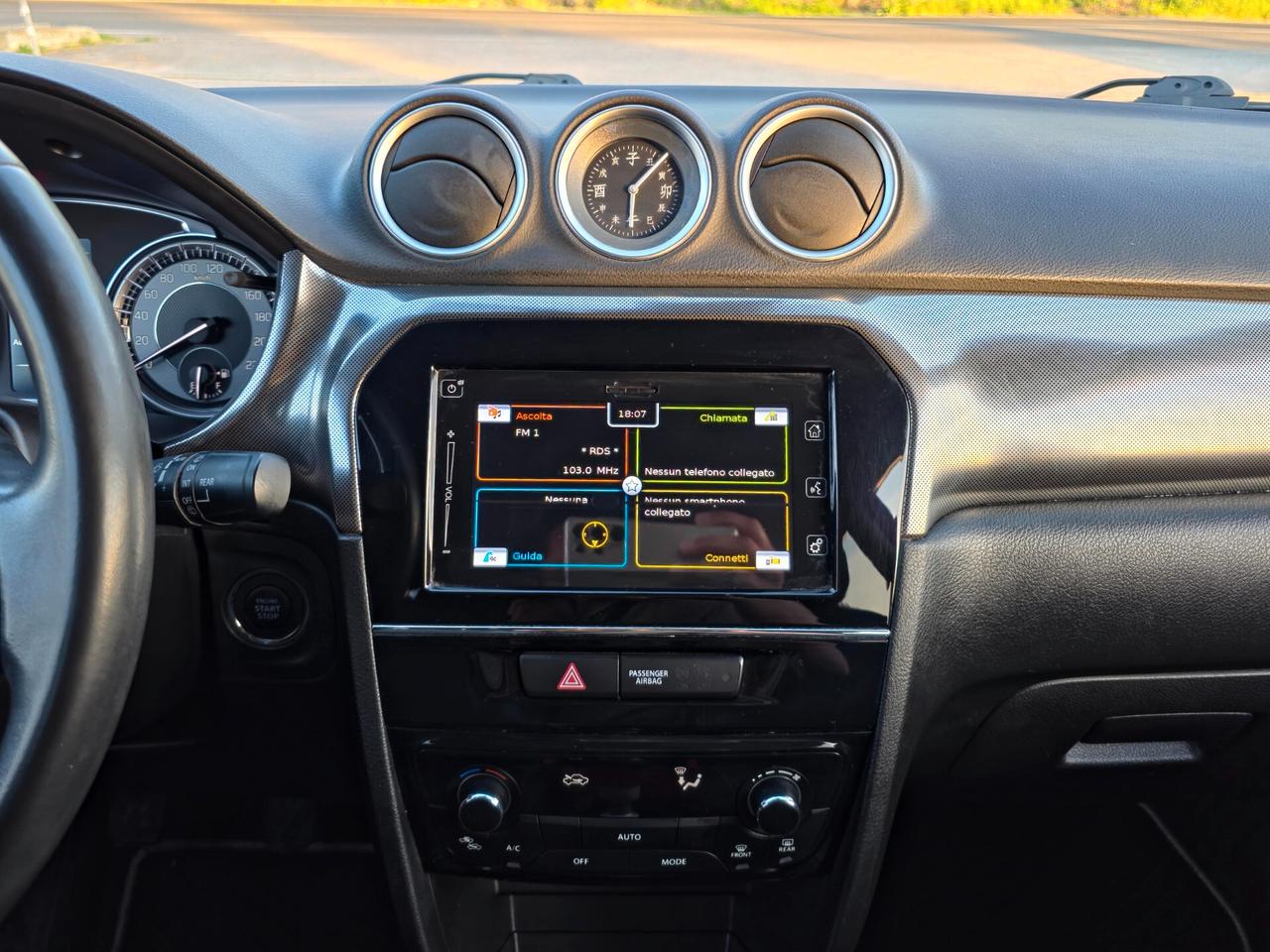 Suzuki Vitara 1.4 Hybrid Top CV-129 2020-E6 Manuale