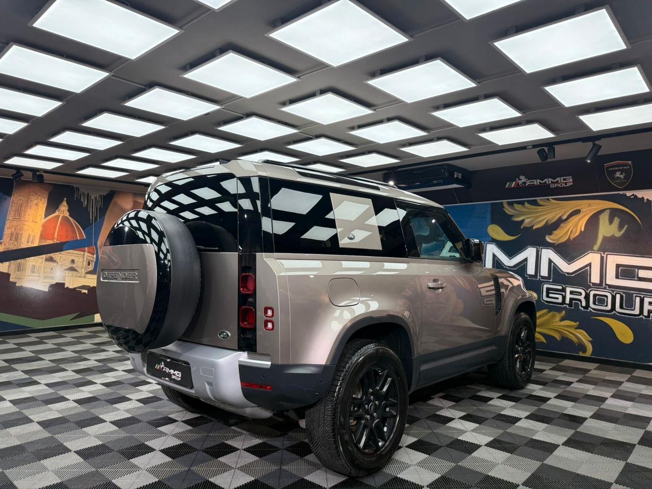 Land Rover Defender 90 3.0D I6 200 CV AWD Auto Hard Top (673)