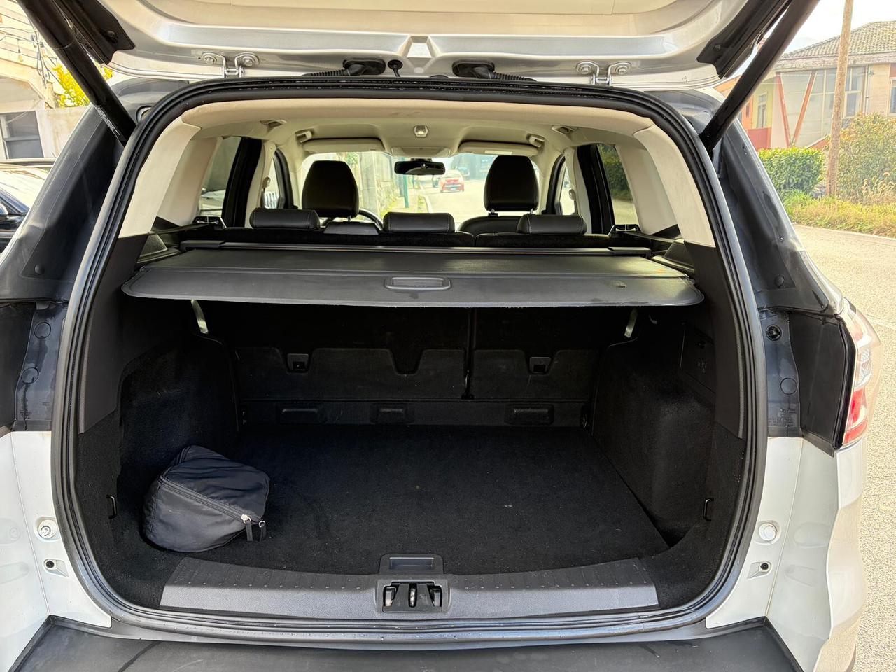 Ford Kuga 2.0 TDCI 150CV S&S 4WD Titanium