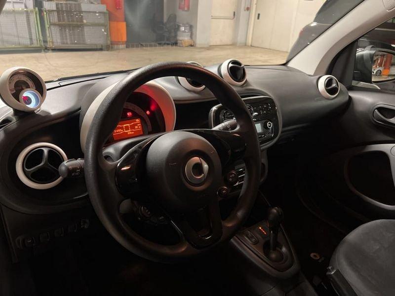 smart fortwo EQ PURE 4,6KW