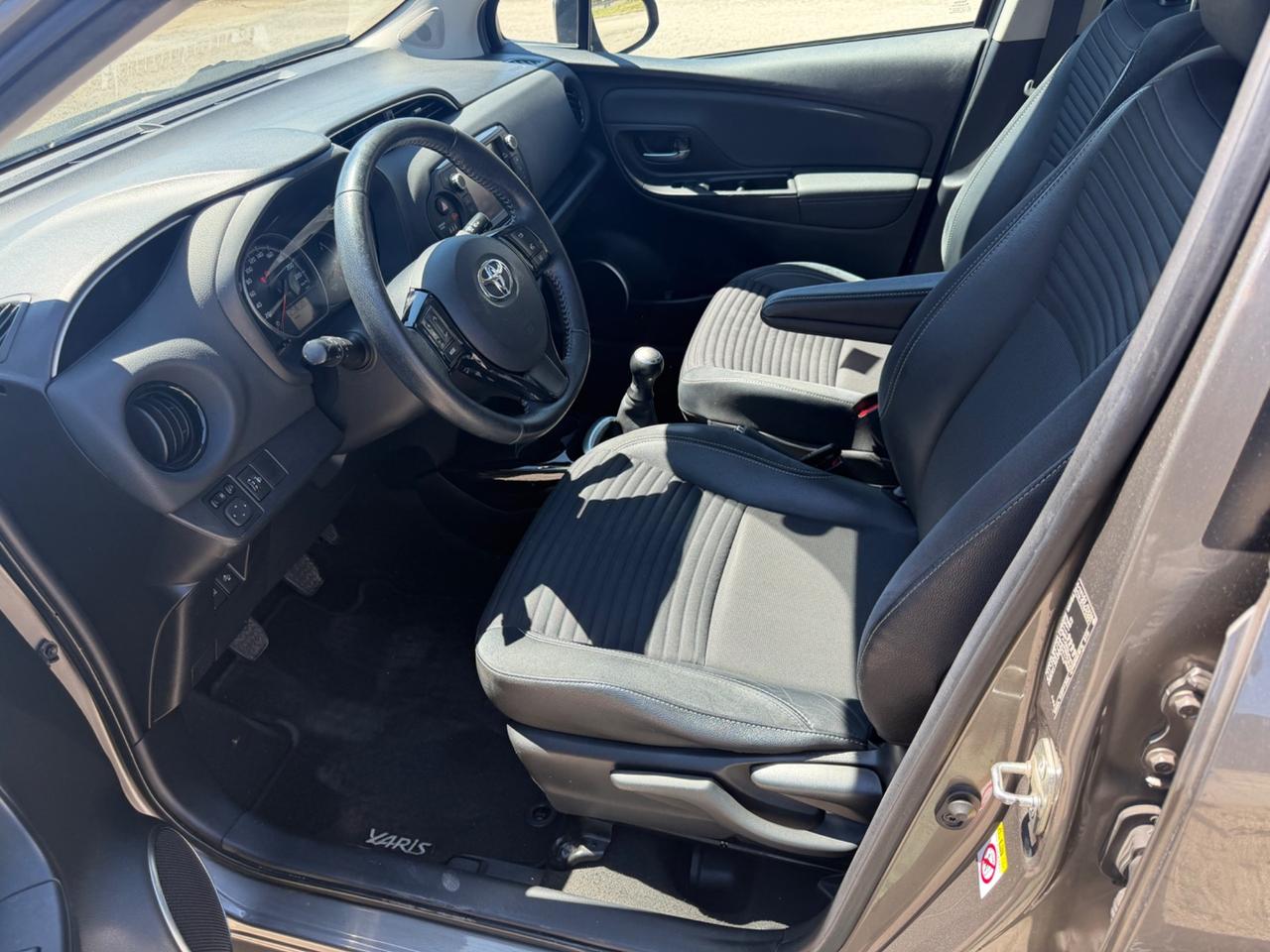 Toyota Yaris 1.0 5 porte Active