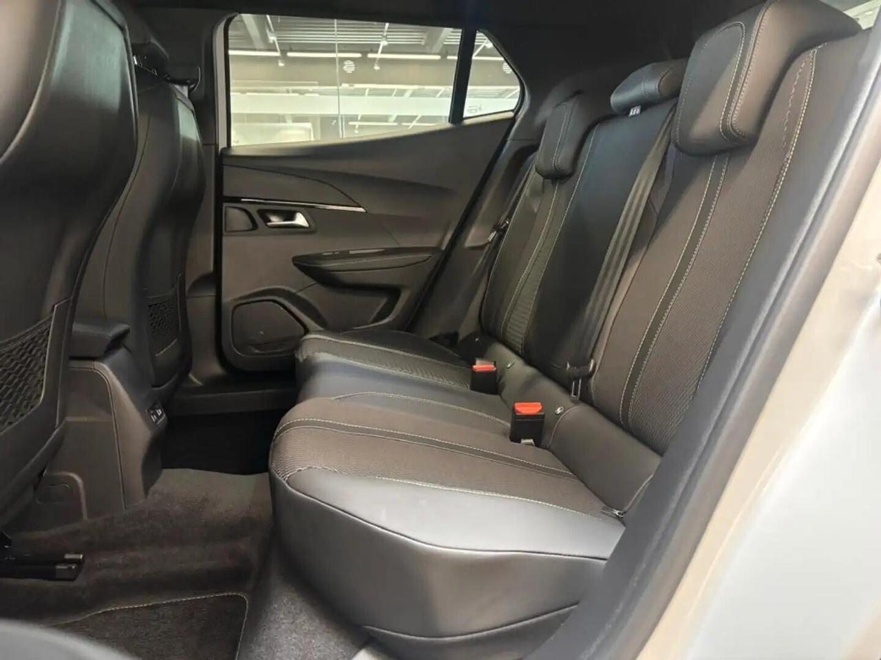 Peugeot 2008 1.2 PureTech 130 CV GT