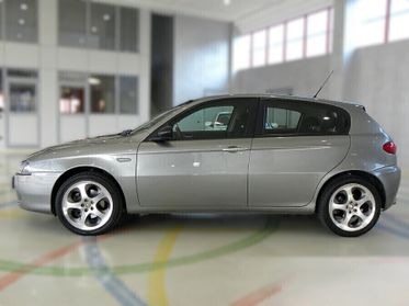 Alfa Romeo 147