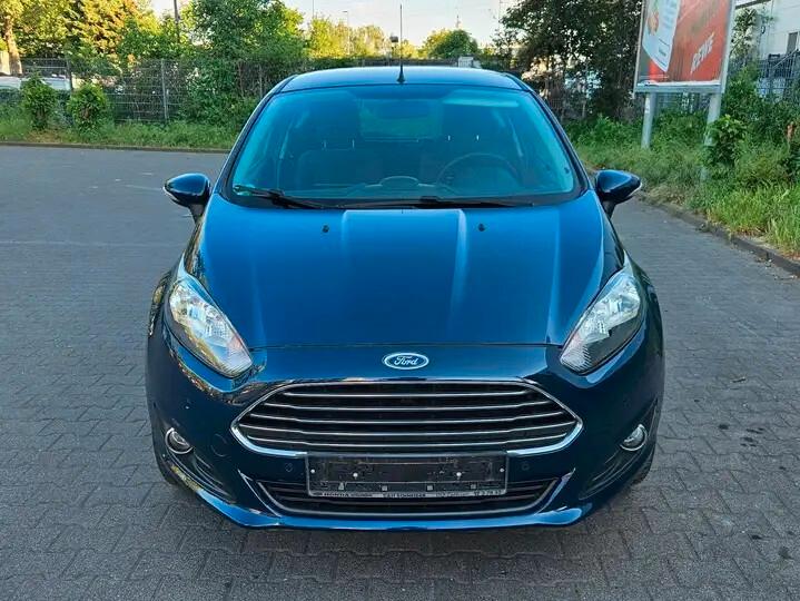 Ford Fiesta 1.0 80CV 3 porte Titanium OK NEO PATENTATI