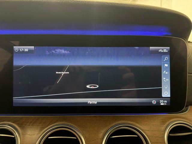 MERCEDES-BENZ E 220 d S.W. 4Matic Auto Premium All-Terrain