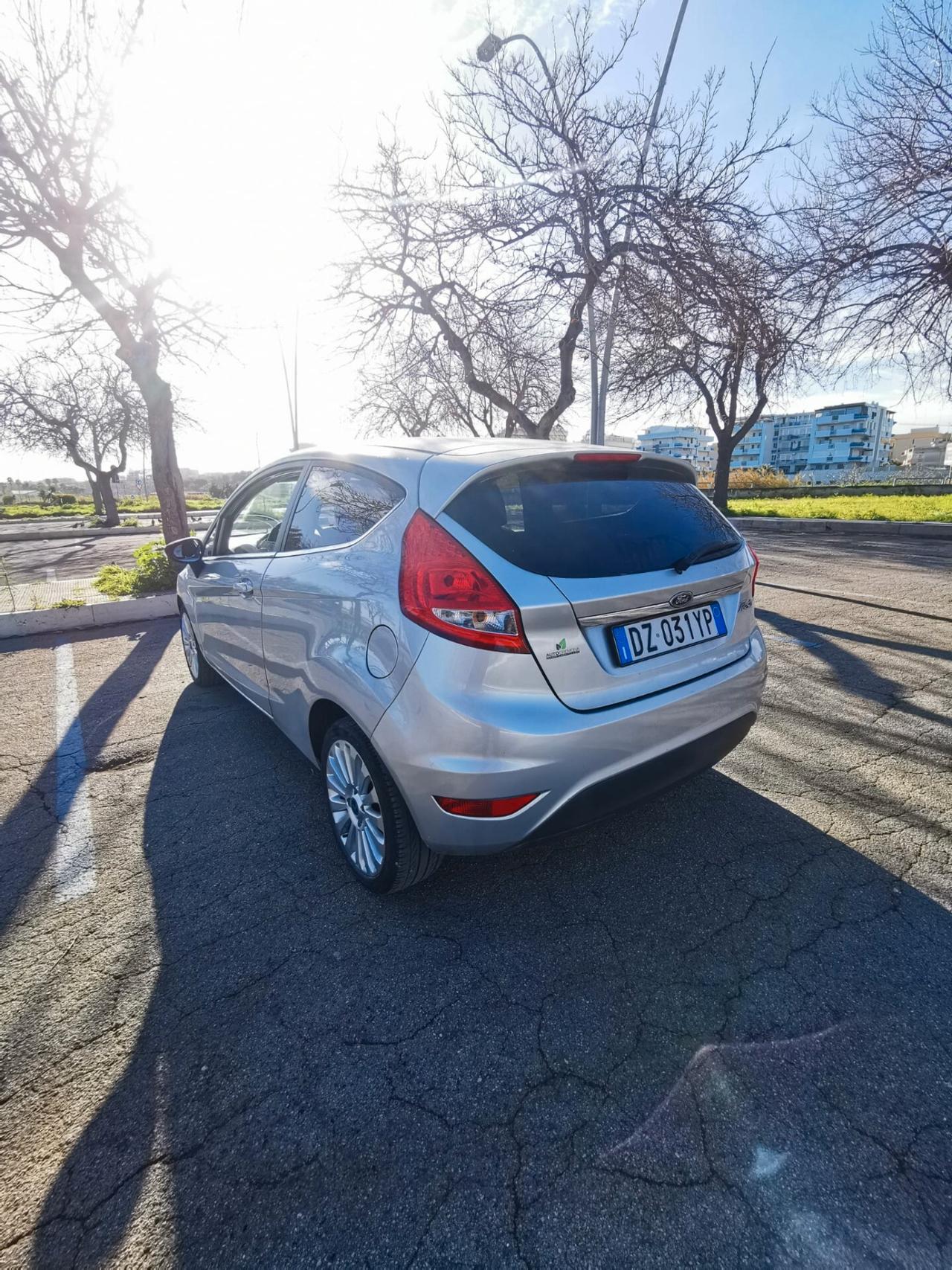 Ford Fiesta 1.4 3P. Bz. GPL Titanium 2009