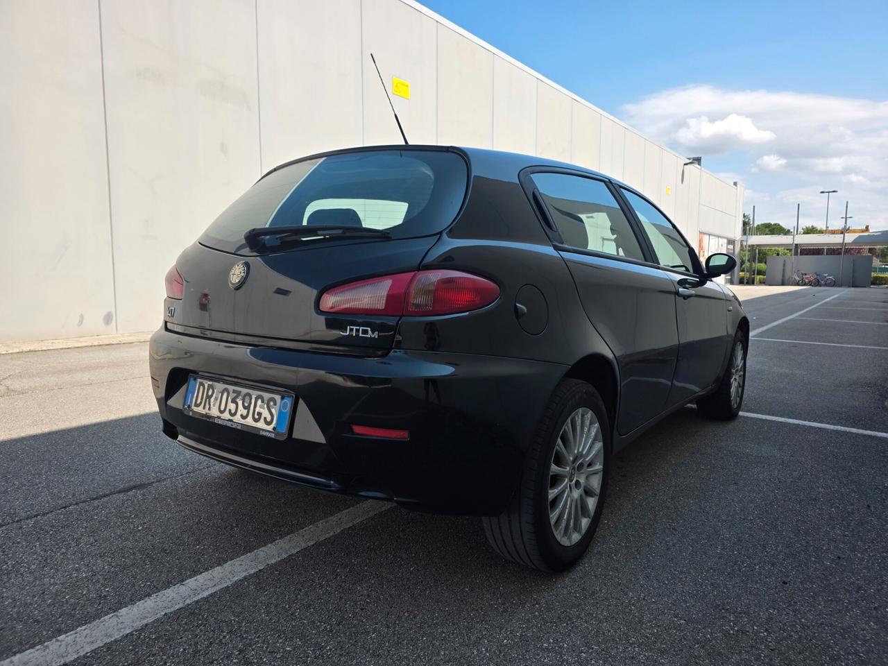Alfa Romeo 147 1.9 JTD (120) 5 porte