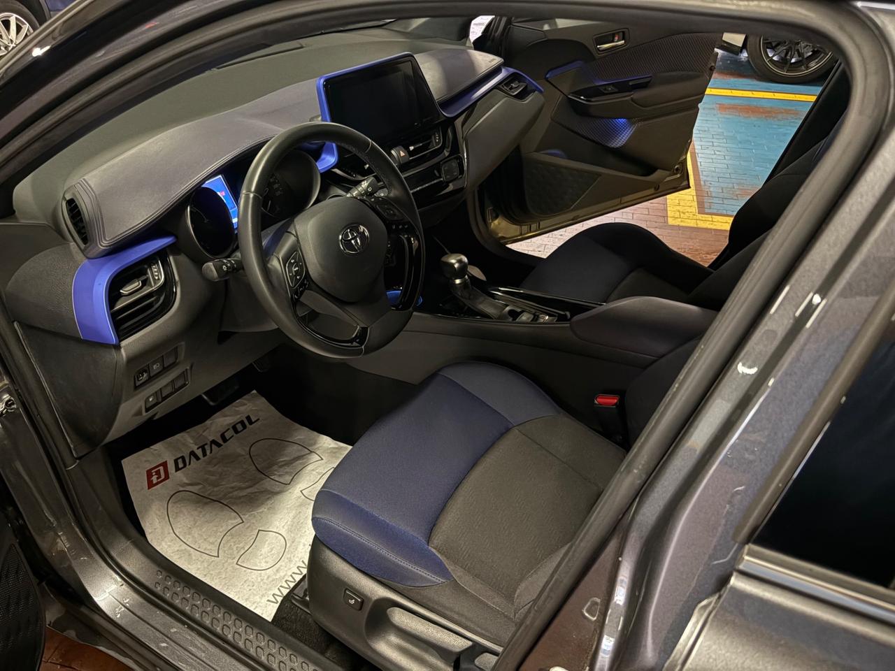 Toyota C-HR 1.8 Hybrid E-CVT Style