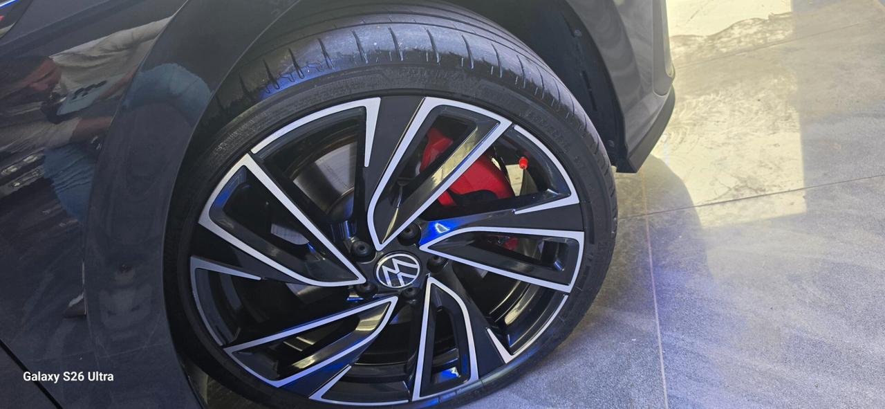 Volkswagen Golf 2.0 TSI GTI STRA Full