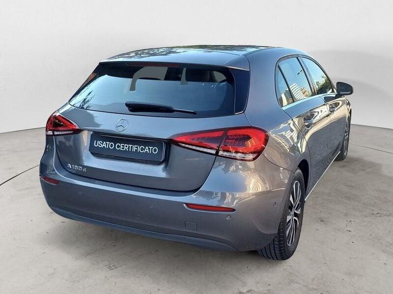 Mercedes-Benz Classe A 180 d 116 CV Automatica NAVI LED Business Extra